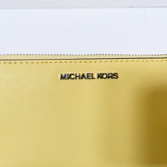 Michael Kors Jet Set Travel MD Zip Around Phone Holder Wristlet Yellow Sunshine - Picture 10 of 10